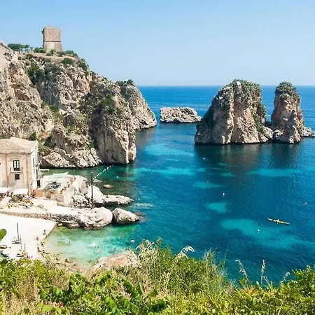 Konukevi Vicino Al Mare