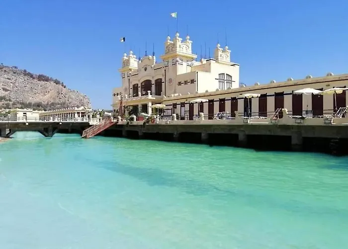 Vicino Al Mare Konukevi 4*